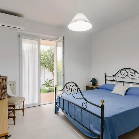 Apartment L16 Nuovo Con Giardino E Posto Auto