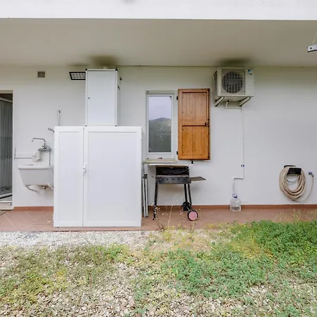 L16 - Nuovo Con Giardino E Posto Auto Lägenhet *