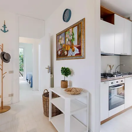 L16 Nuovo Con Giardino E Posto Auto Numana