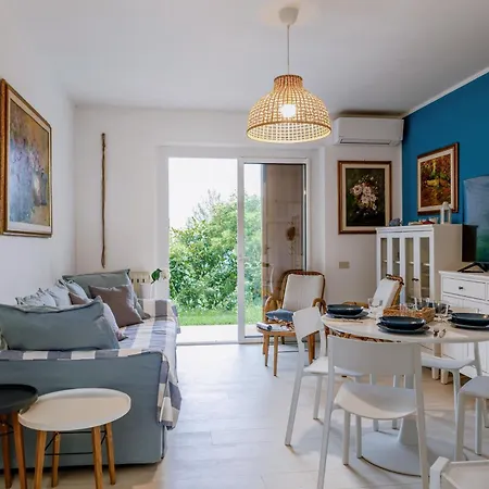 L16 Nuovo Con Giardino E Posto Auto * Numana