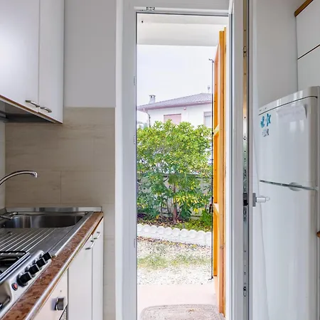 Apartment L16 Nuovo Con Giardino E Posto Auto Numana